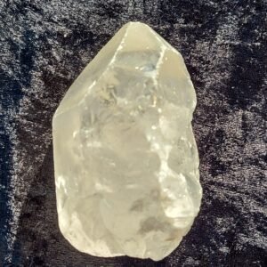 grosse pointe de cristal de roche